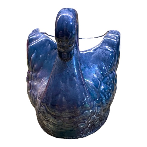 Vintage Swan holder / planter glazed ceramic, blue chips & cracks are present - Picture 3 of 6